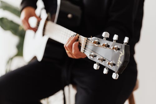 7 Cool New Guitar Skills To Learn In Lockdown