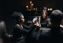 Getting Closure After Death: How a Psychic Medium Can Help You Psychic Medium